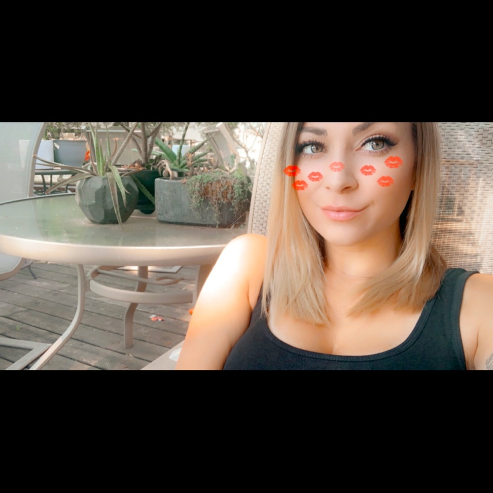 Meet your Posher, Brandi